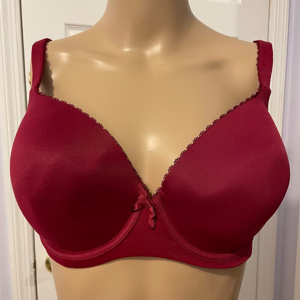 EUC Triumph 38D red tshirt bra